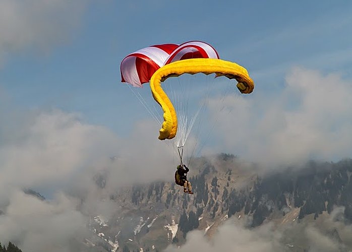 Paragliding